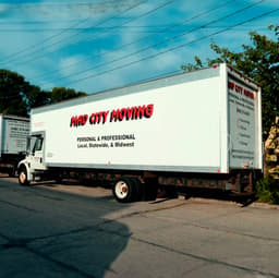 Mad City Moving logo