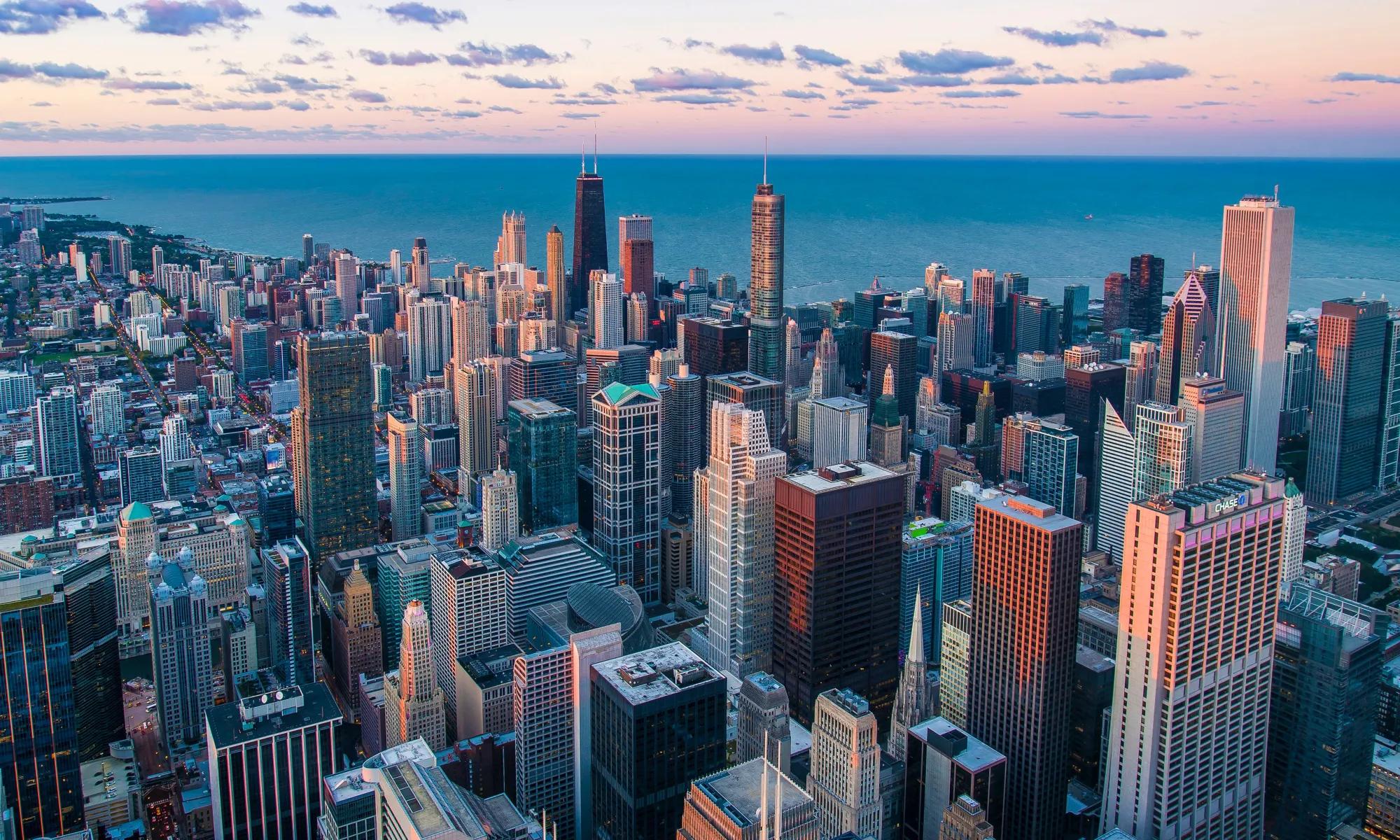 chicago skyline at sunset